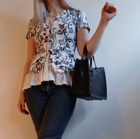 White House | Black Market Short Sleeved Jacket - Picture 9 of 11